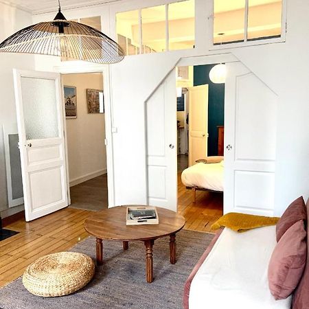 Le Grand Royal, 2 Chambres De Charme, Place Royale Nantes Esterno foto